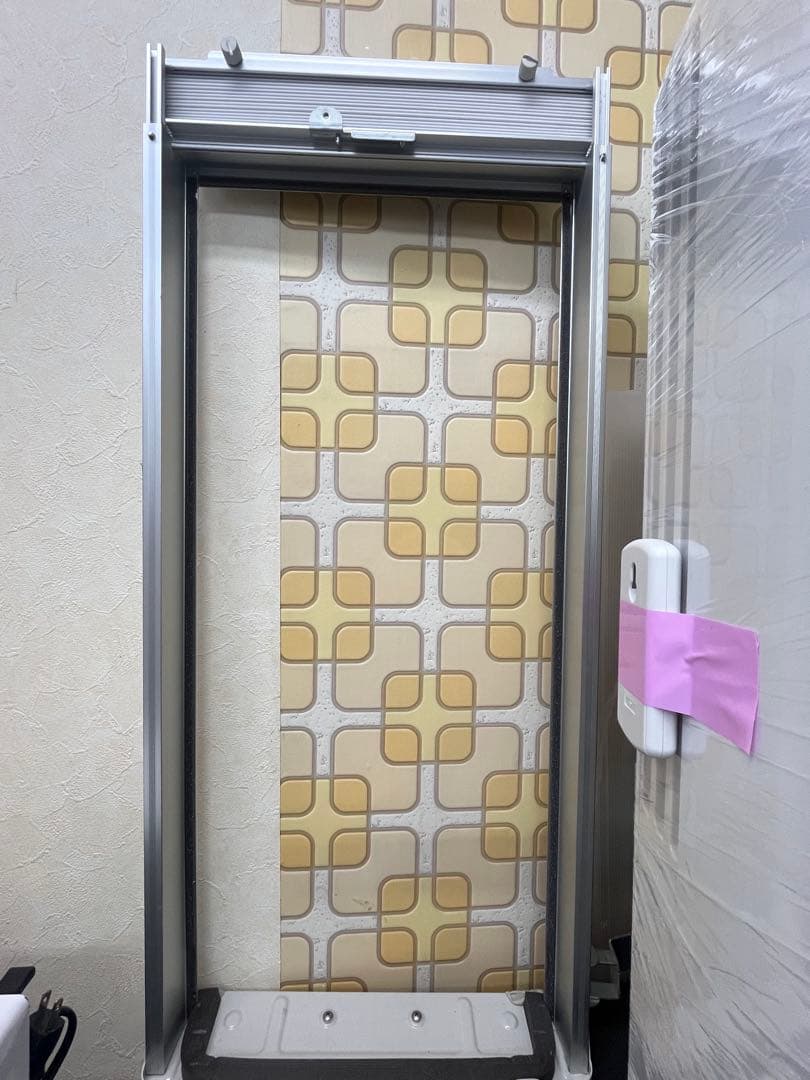 CORONA 窓用エアコン24年1,4-1,6kw 送料込み