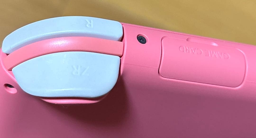 Switchライト　コーラル