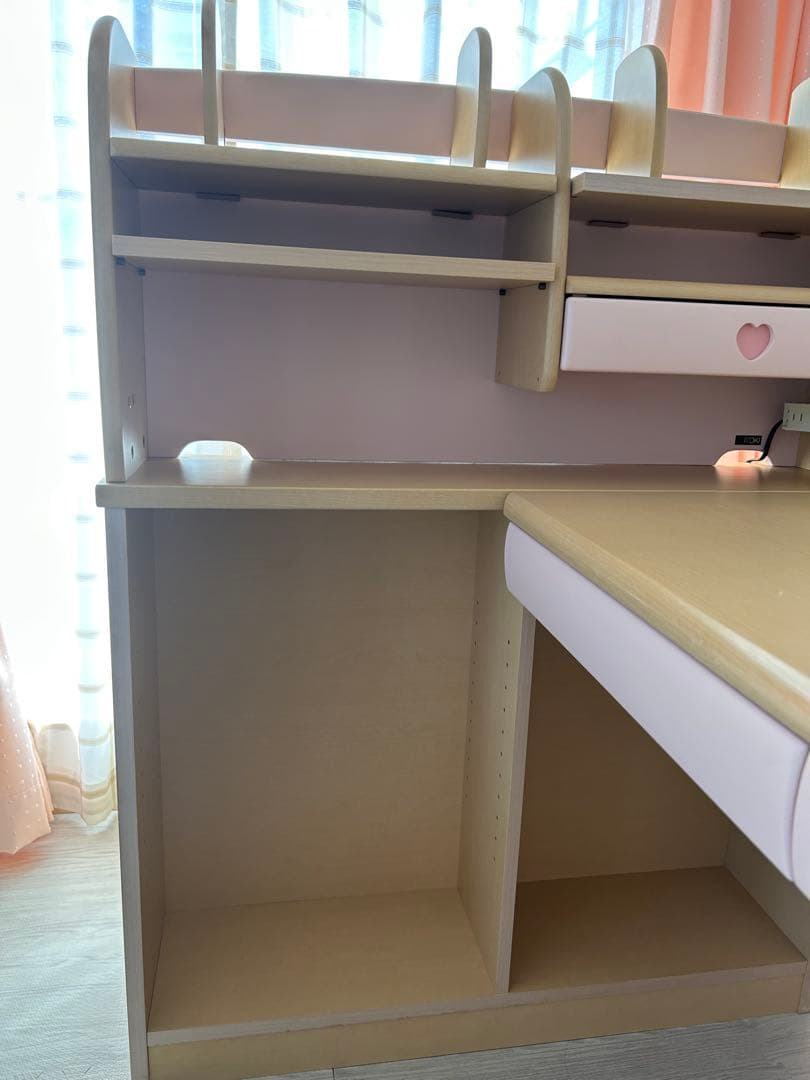 hal.mama 　ITOKI 木製学習机 ベージュ ピンク