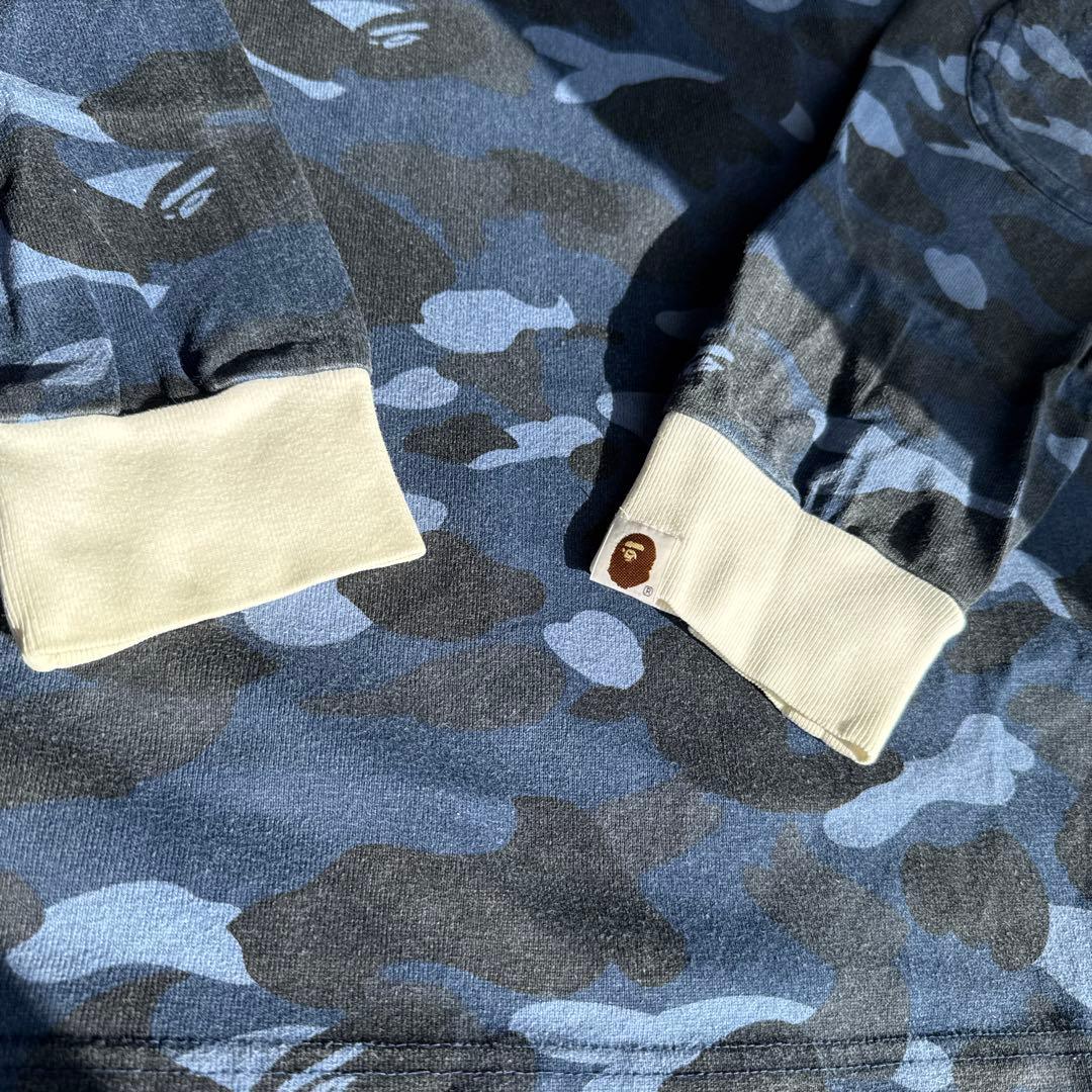 A BATHING APE 青カモ ラガーシャツ