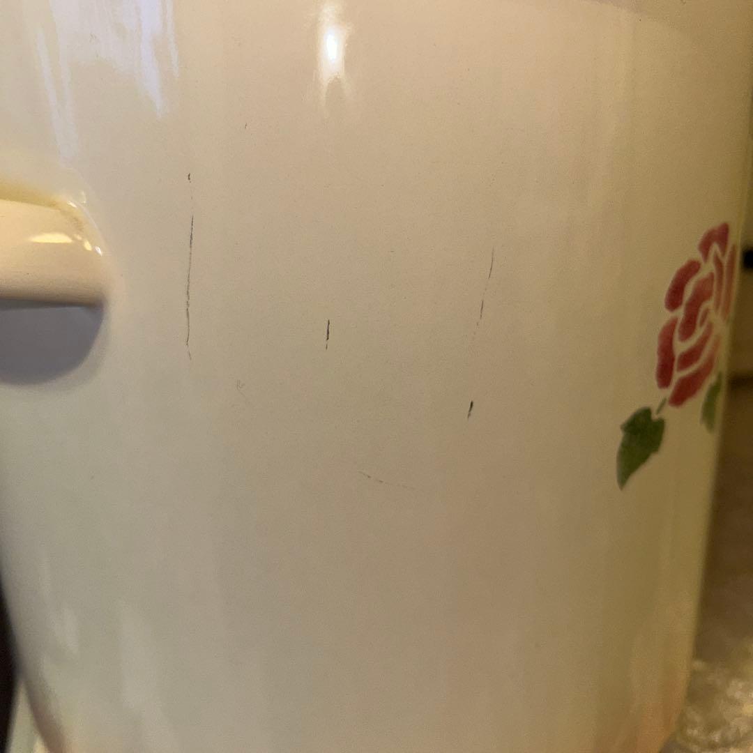 マニーローズ　ホーローライス缶