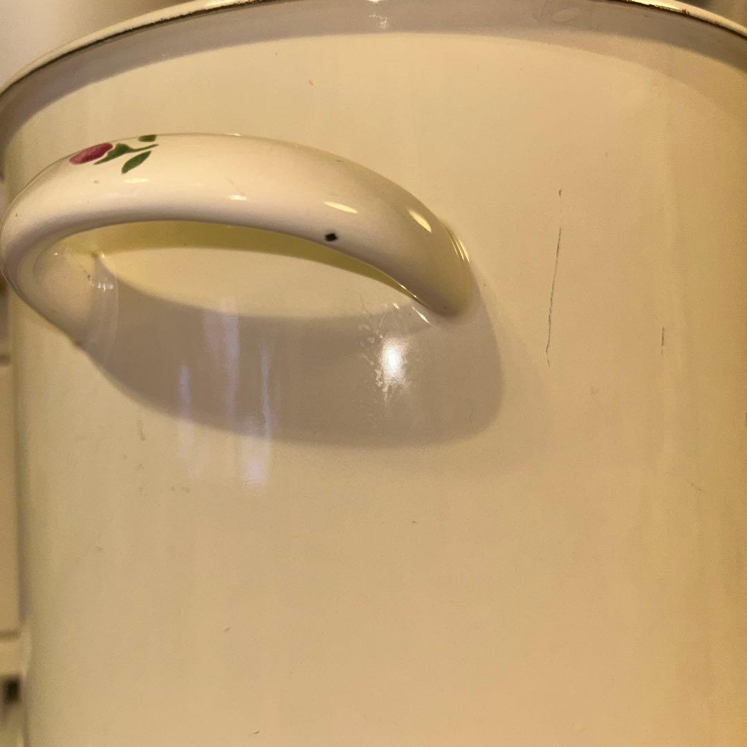 マニーローズ　ホーローライス缶