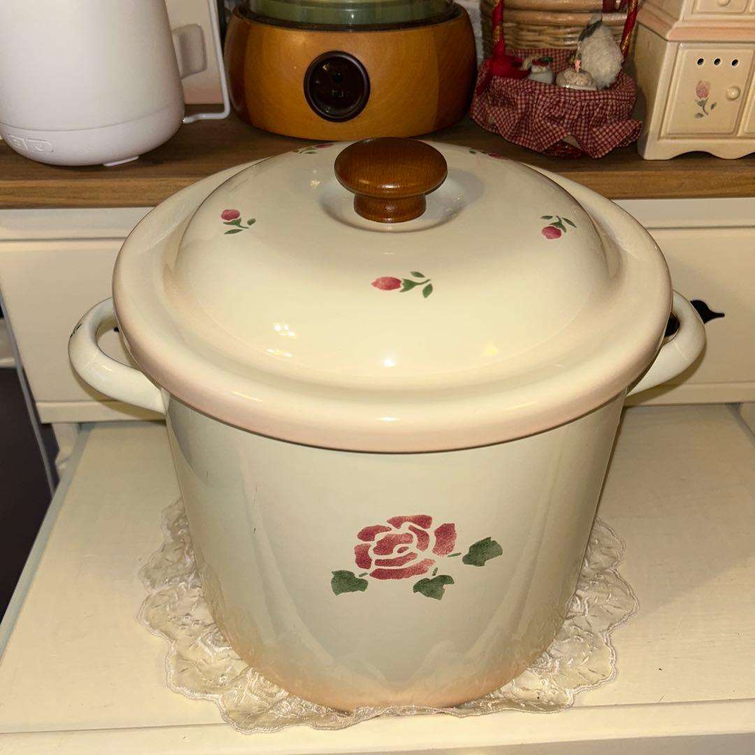 マニーローズ　ホーローライス缶