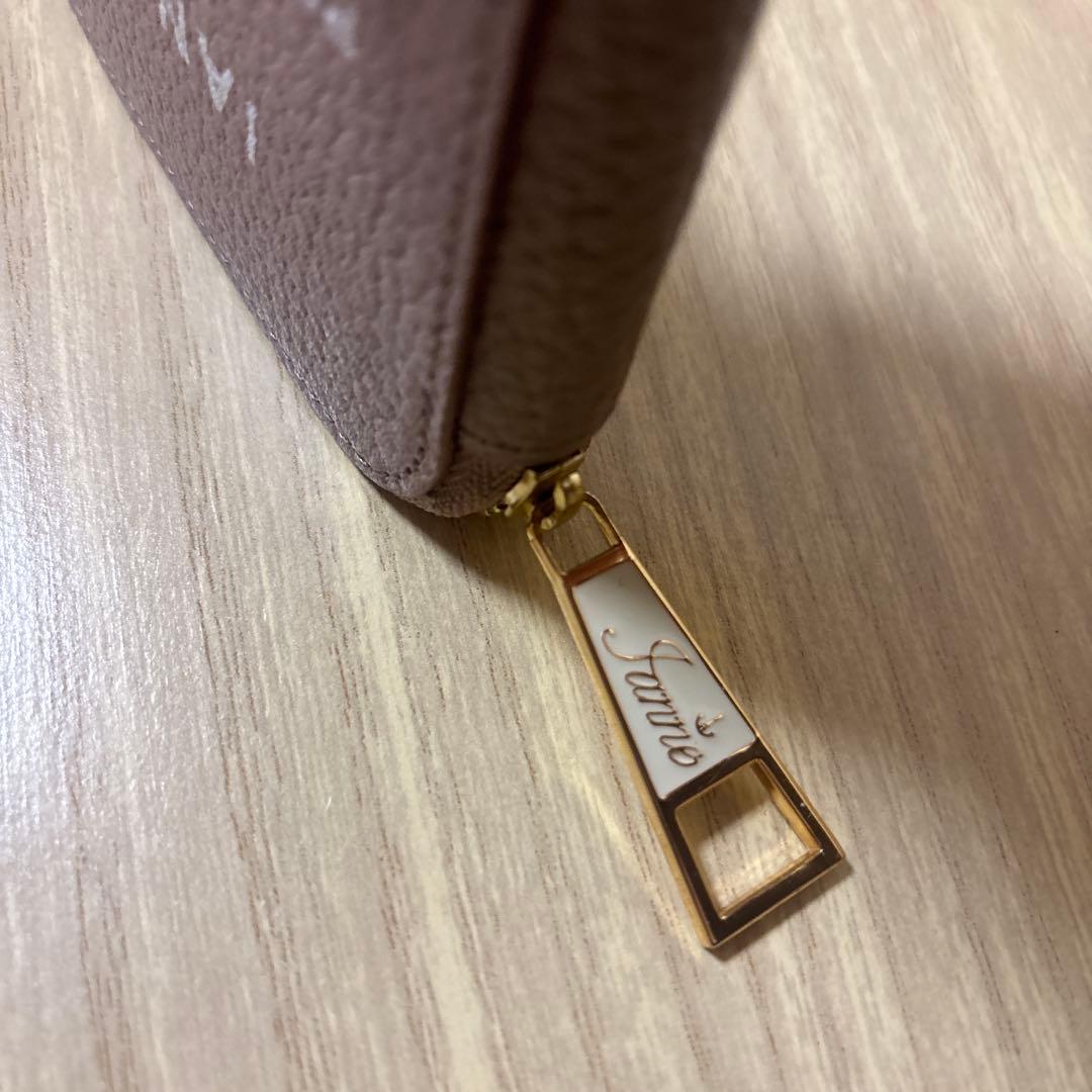 イアンヌ パル 財布