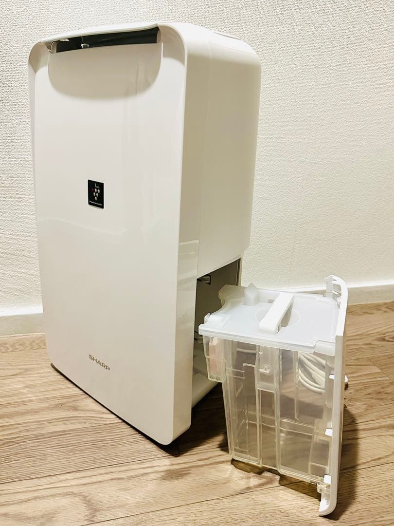 シャープSHARP衣類乾燥除湿機 CV-N71 プラズマクラスター 取扱説明書付