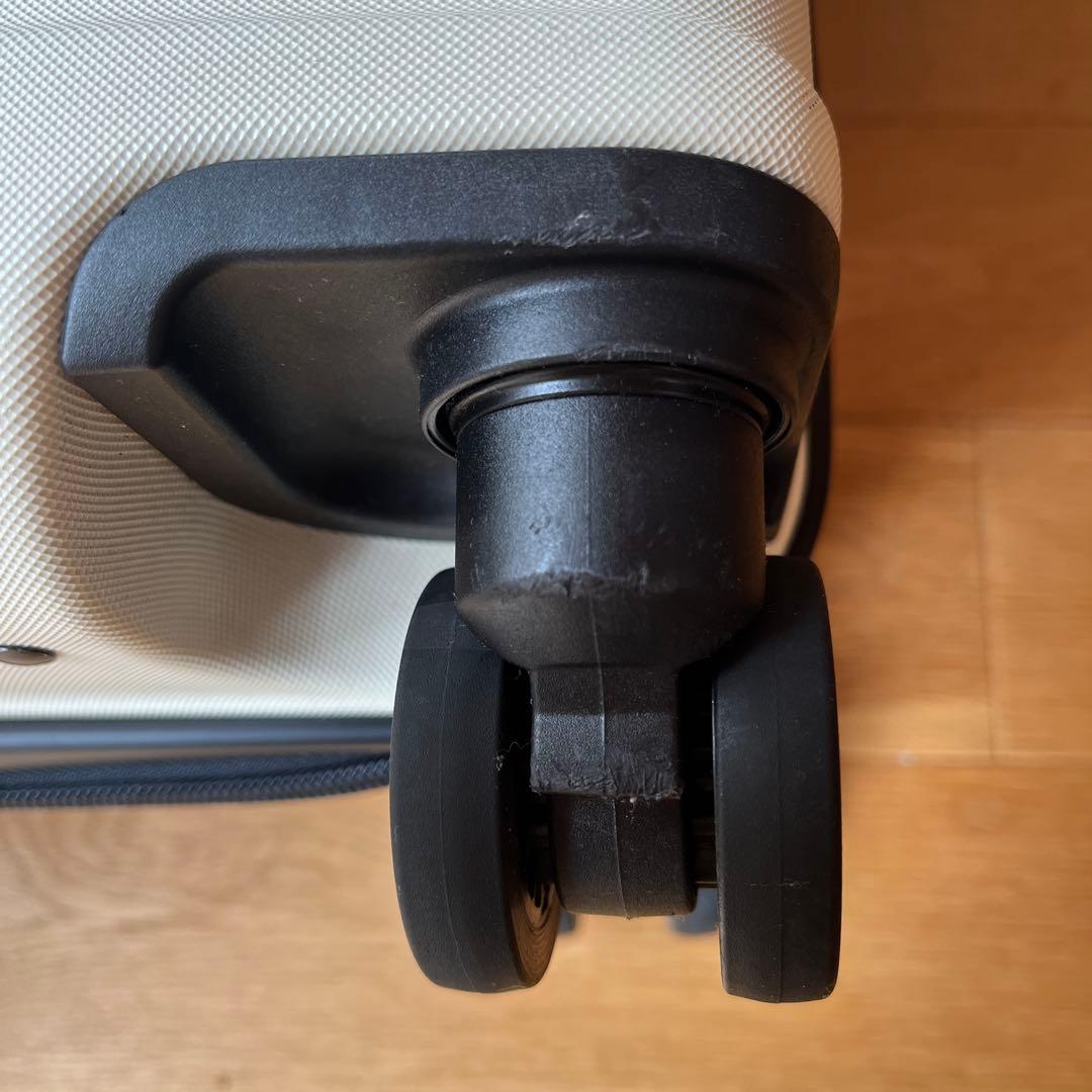 無印良品 キャリーケース20Lアイボリー