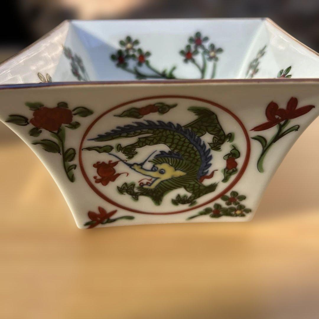 美品　源右衛門　小鉢 ドラゴン模様の 角型ボウル5枚セット