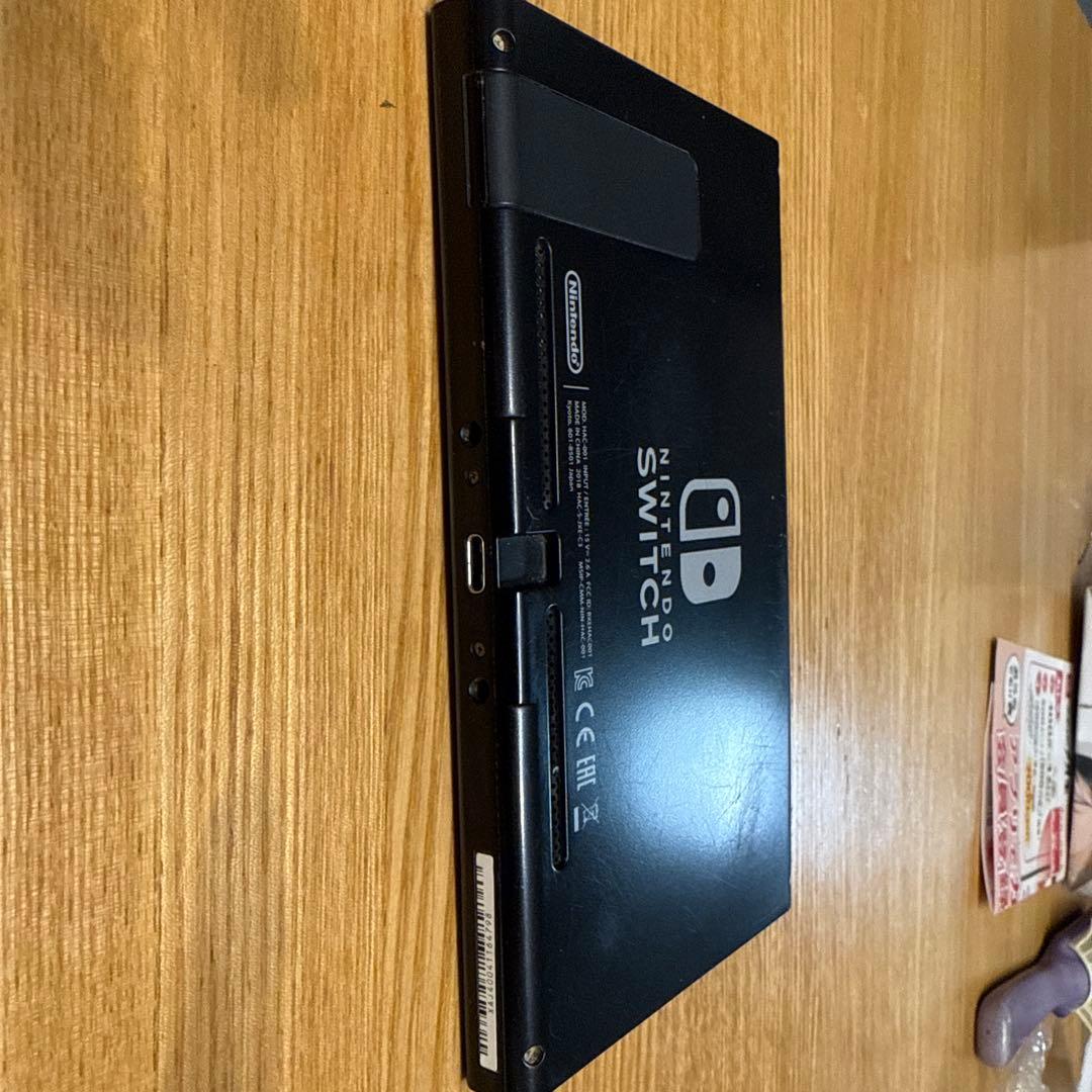 Nintendo Switch ブラック本体のみ