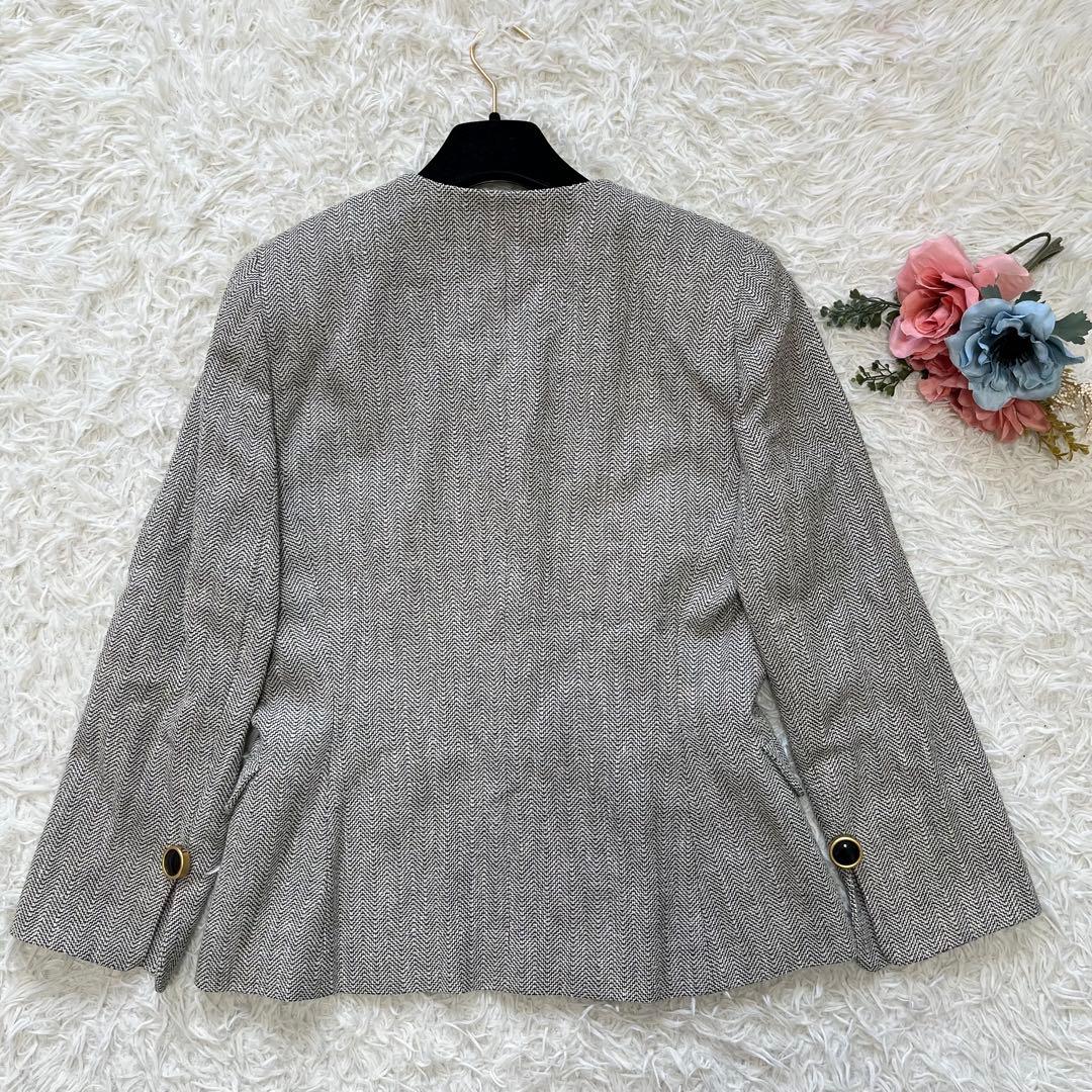 美品✨クリスチャンディオール ノーカラー ツイード ジャケット L ロゴボタン