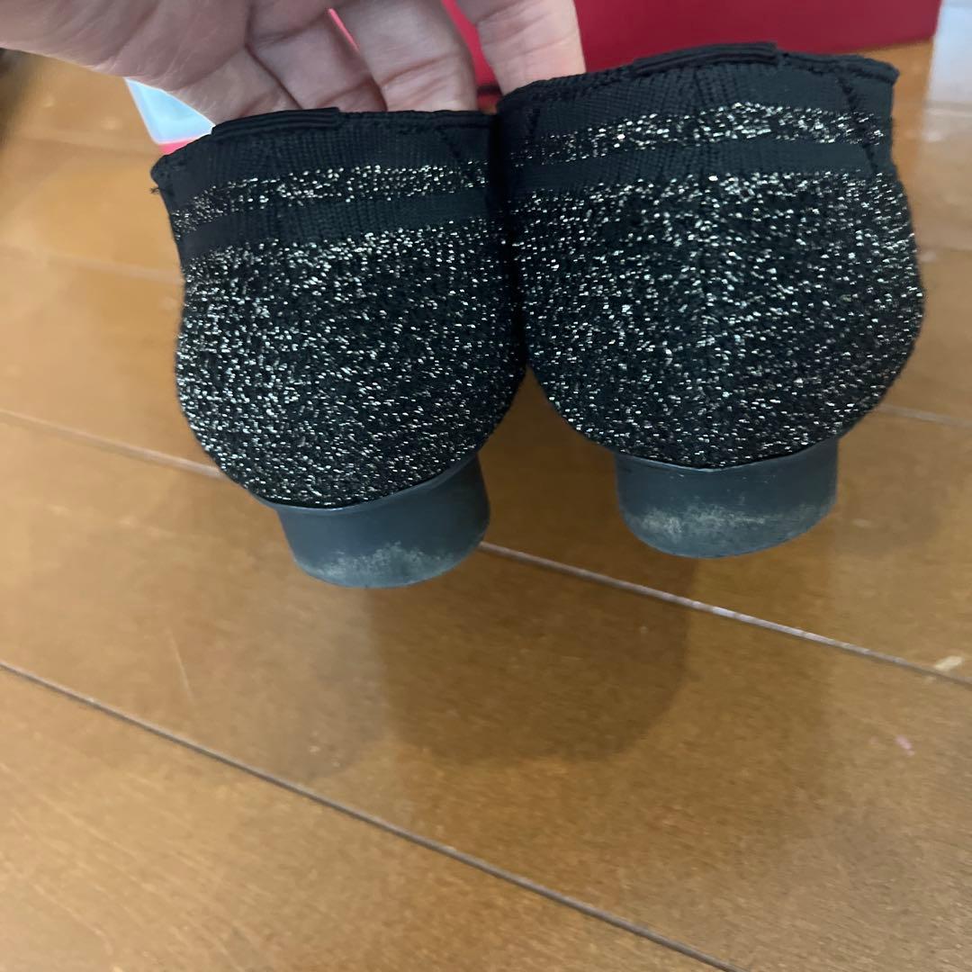 Salvatore Ferragamo ブラック フラットシューズ　6 23.5