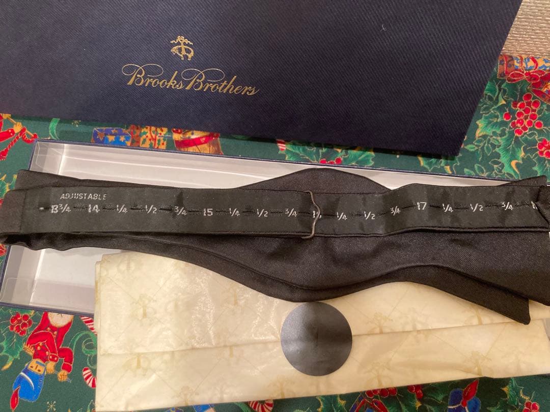 タキシード用4点セット蝶タイ、カマーバンド、サスペンダー、チーフ