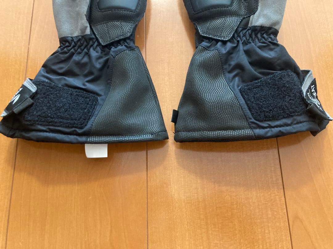 【使用3回】取付簡単　RS TAICHI 電熱グローブ Mサイズ