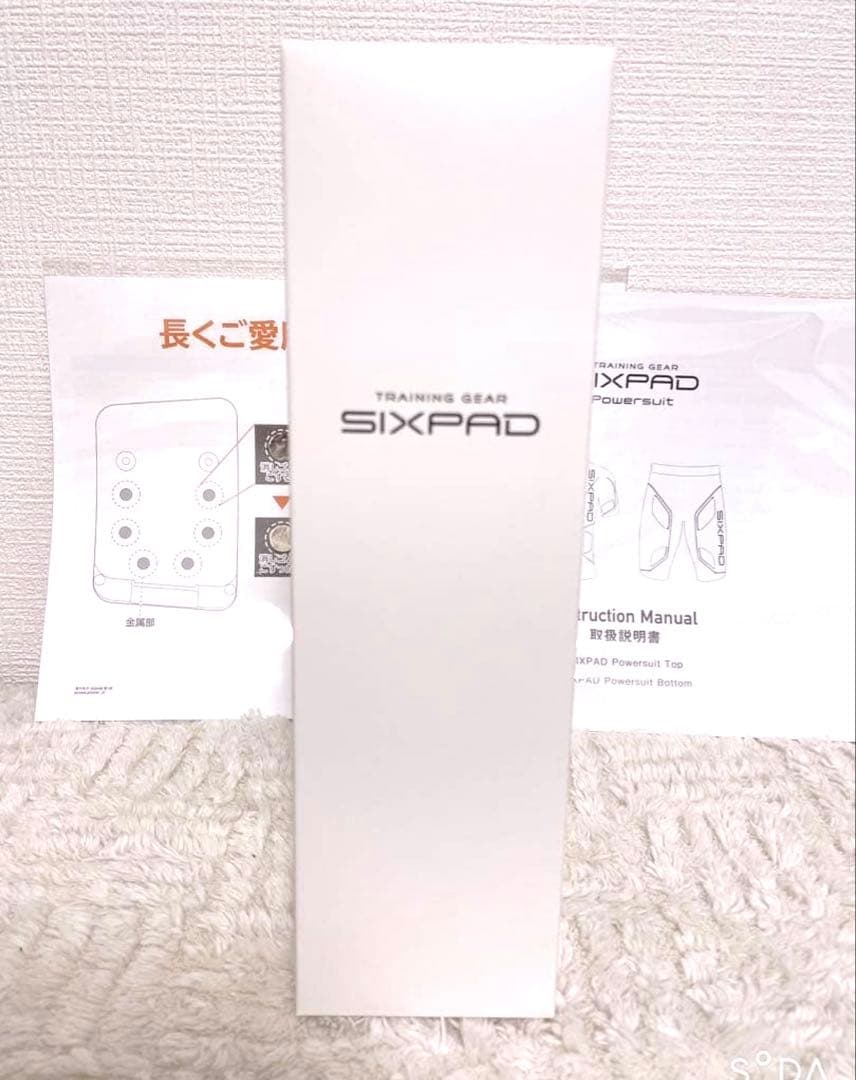 【年末値下げ】SIXPAD シックスパッド　パワースーツ　レディース上下Sサイズ