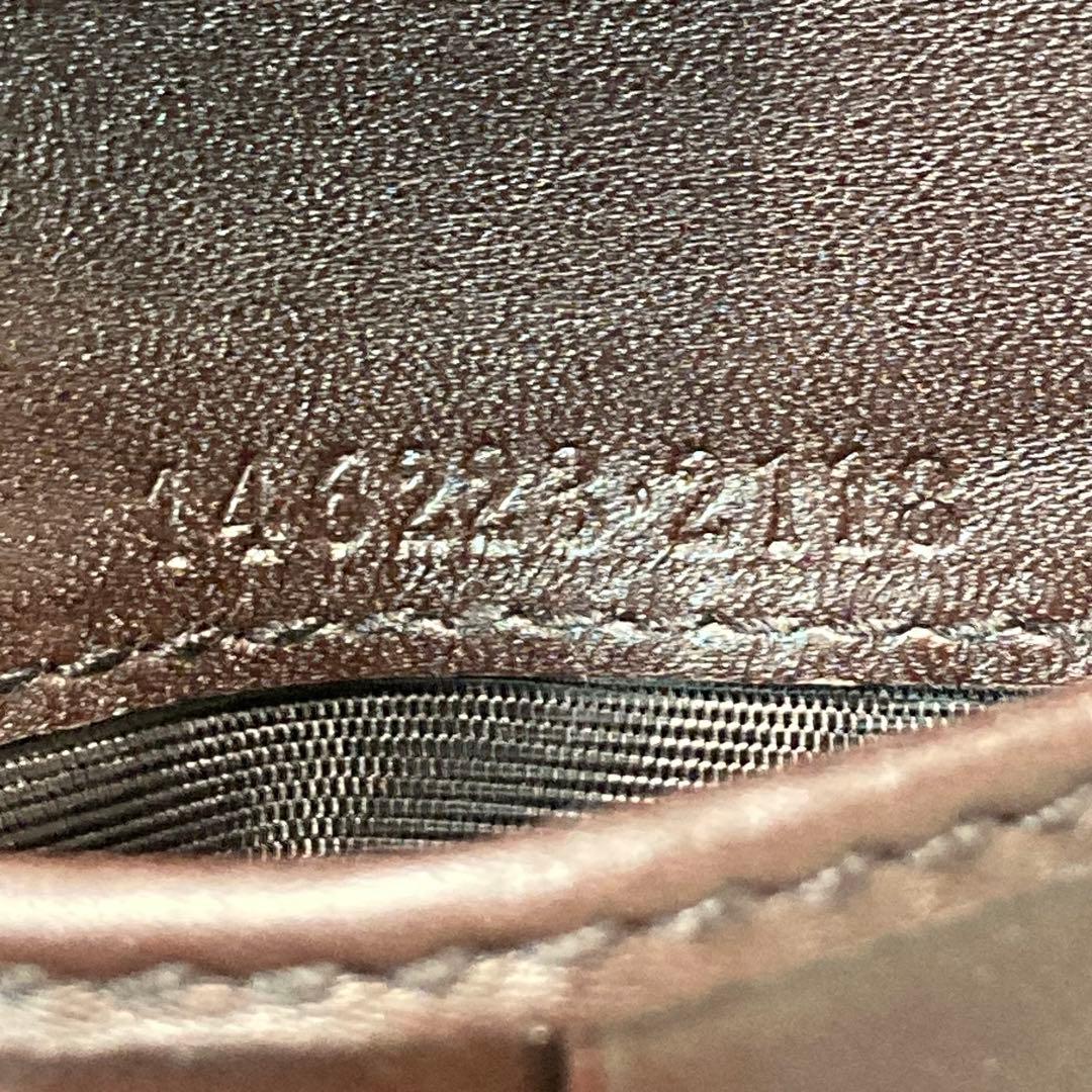 最終値下げ　美品　GUCCI グッチ グッチシマ レザー 二つ折り 財布　茶色