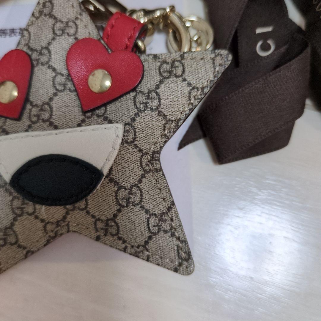 GUCCI　GG柄 スターモチーフ キーホルダー バッグチャーム