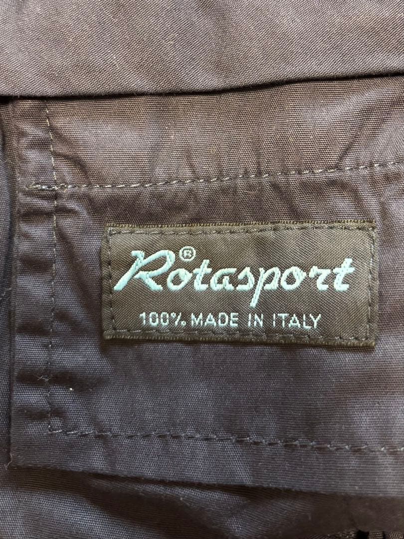 ロータスポーツのデニム スラックス