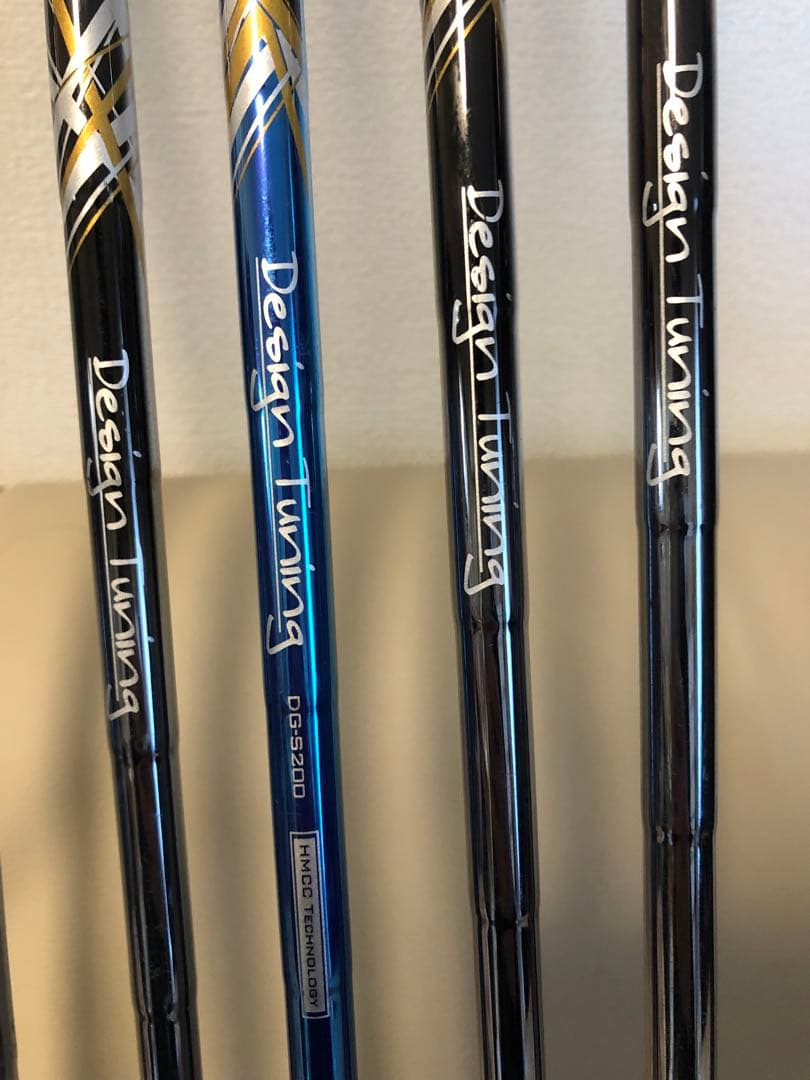 【送料込み】希少スリクソン Z945 ブラック 《 数量限定品 》アイアン