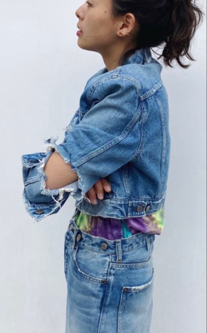 holiday ダメージデニムジャケット
