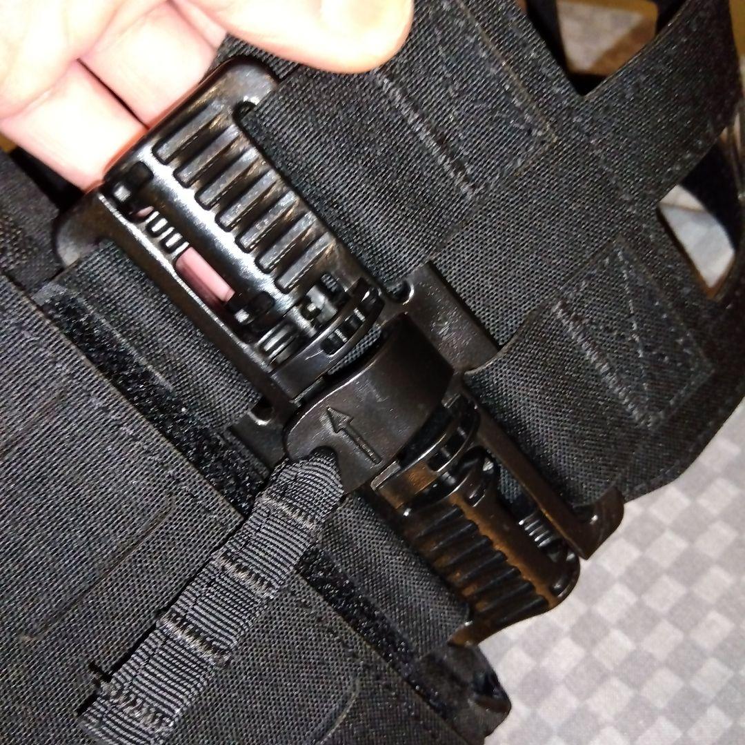 ウォーリアー　アサルト　システム　ズ　プレートキャリアー　レーザーカット