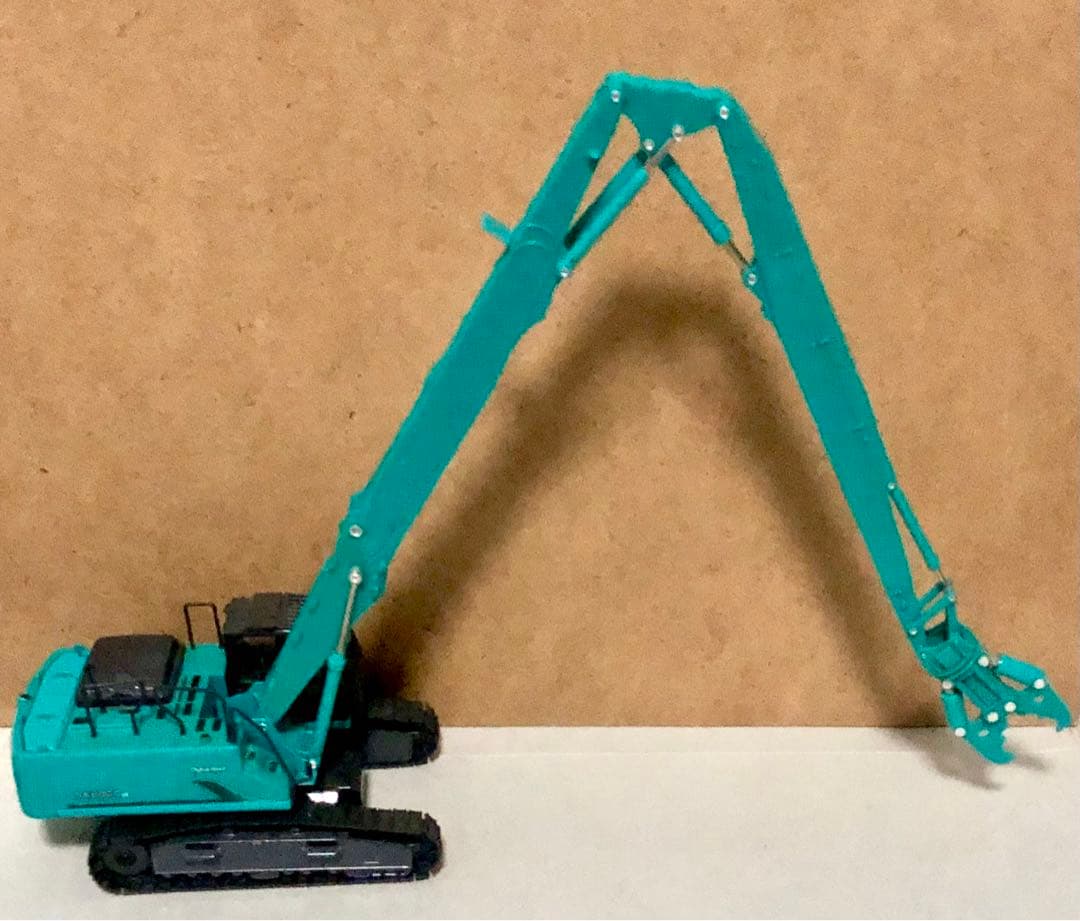 1/43 KOBELCOコベルコ建機 SK400D LC Dynaspec