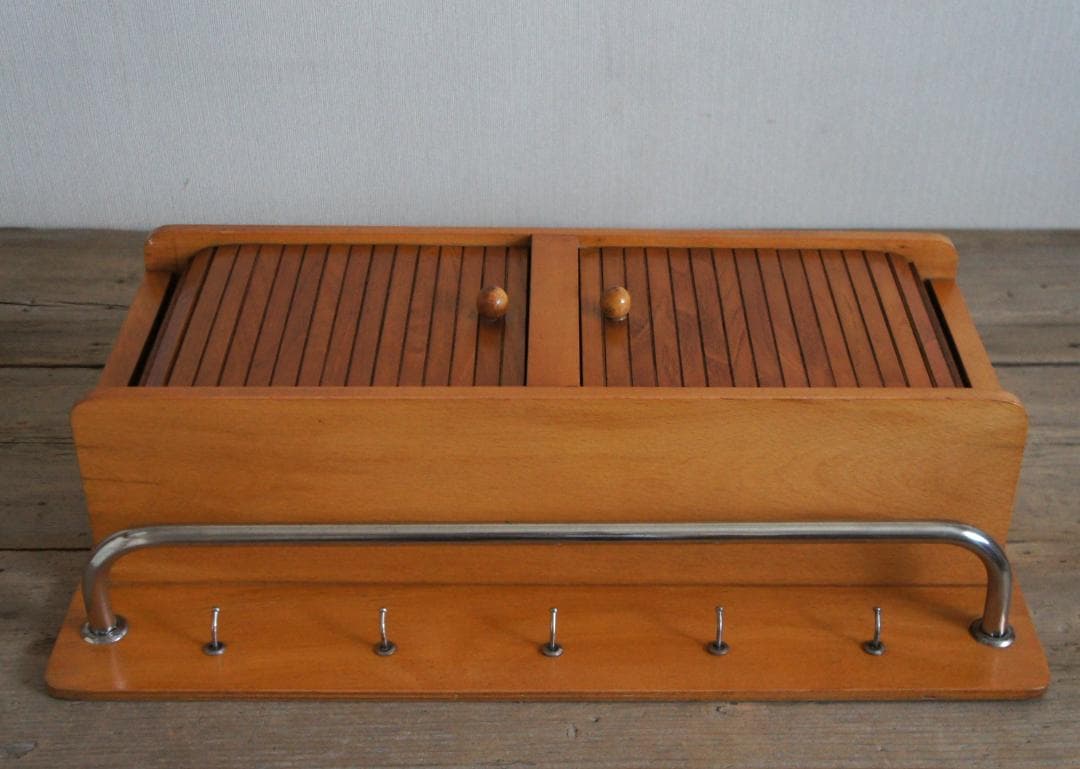 ウォールキャビネット　蛇腹扉　飾り棚　ブロカント　フランス　アンティーク