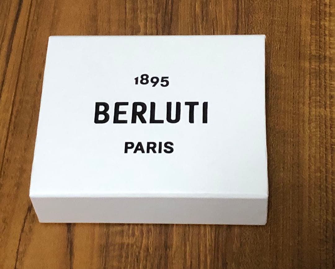 【未使用品】ベルルッティ Berluti シルク ハンカチ