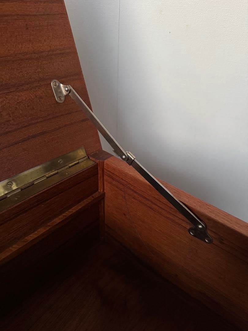 【北欧ヴィンテージ】ソーイングテーブル