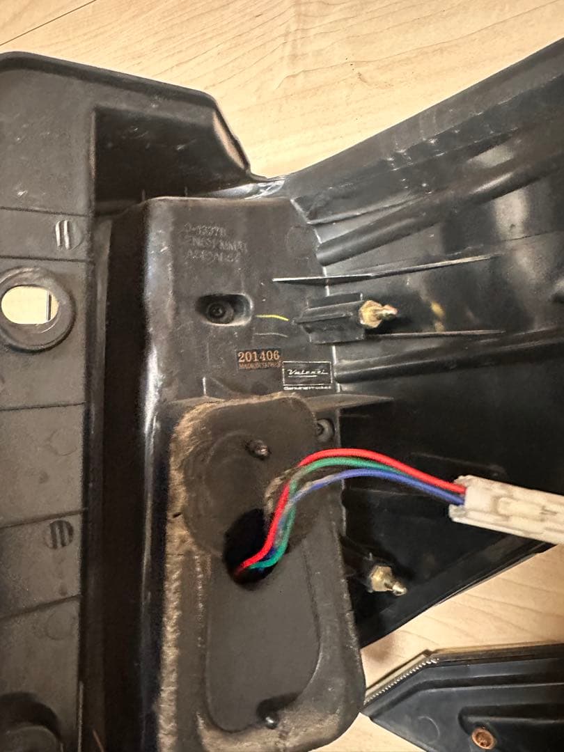 ヴァレンティ スモークテールランプ 20ヴェルファイア