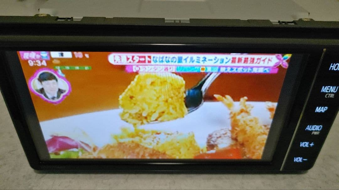 トヨタ純正 NSZT-W68T カーナビ 地図22年 7インチワイド　フルセグ