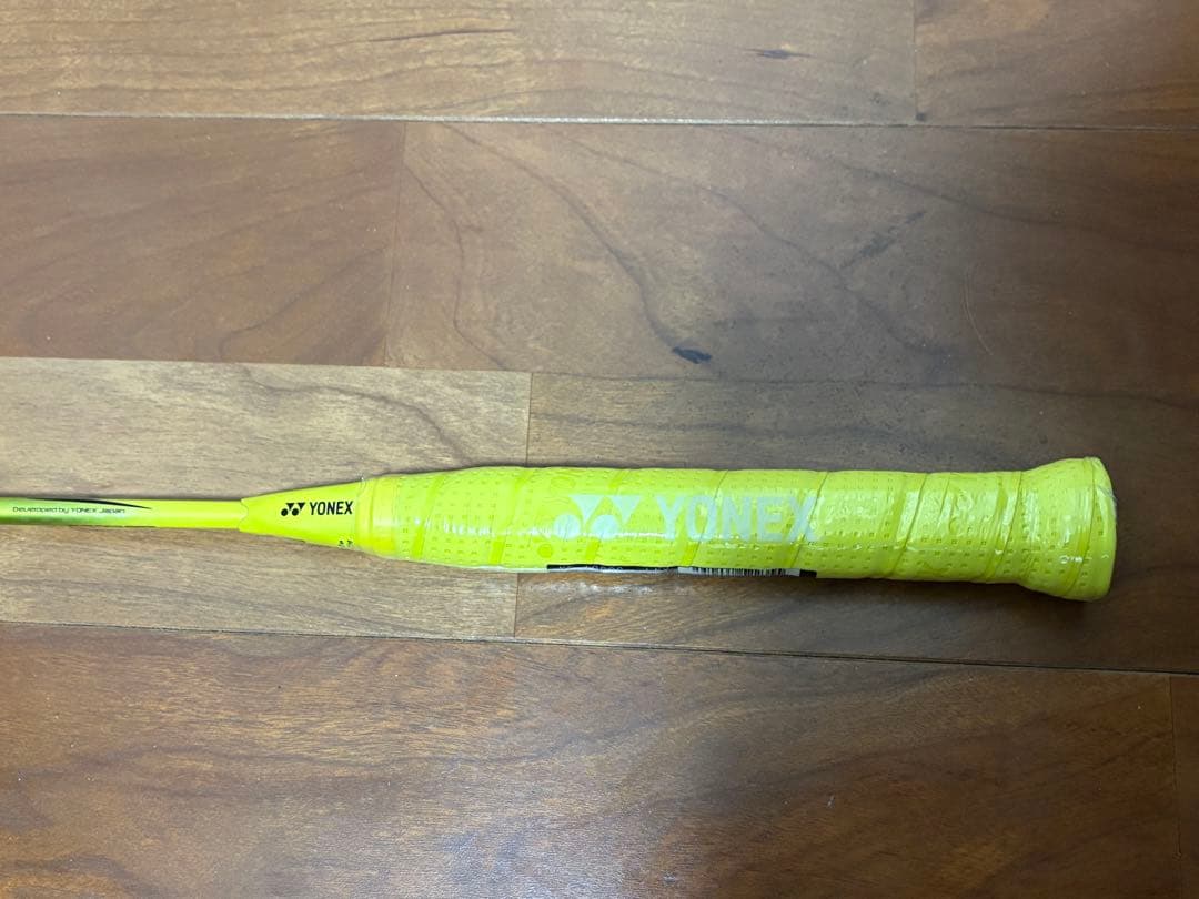 【美品】YONEX バドミントンラケット NANOFLARE 1000 GAME