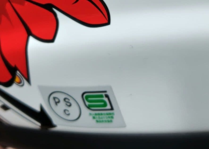 アライ　フルフェイスヘルメット　クァンタムJブロッサム M 　インカム付き