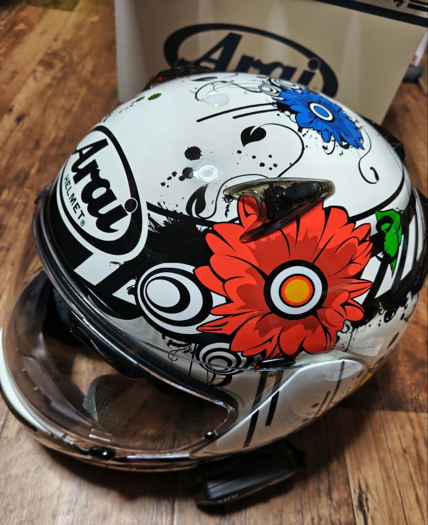 アライ　フルフェイスヘルメット　クァンタムJブロッサム M 　インカム付き