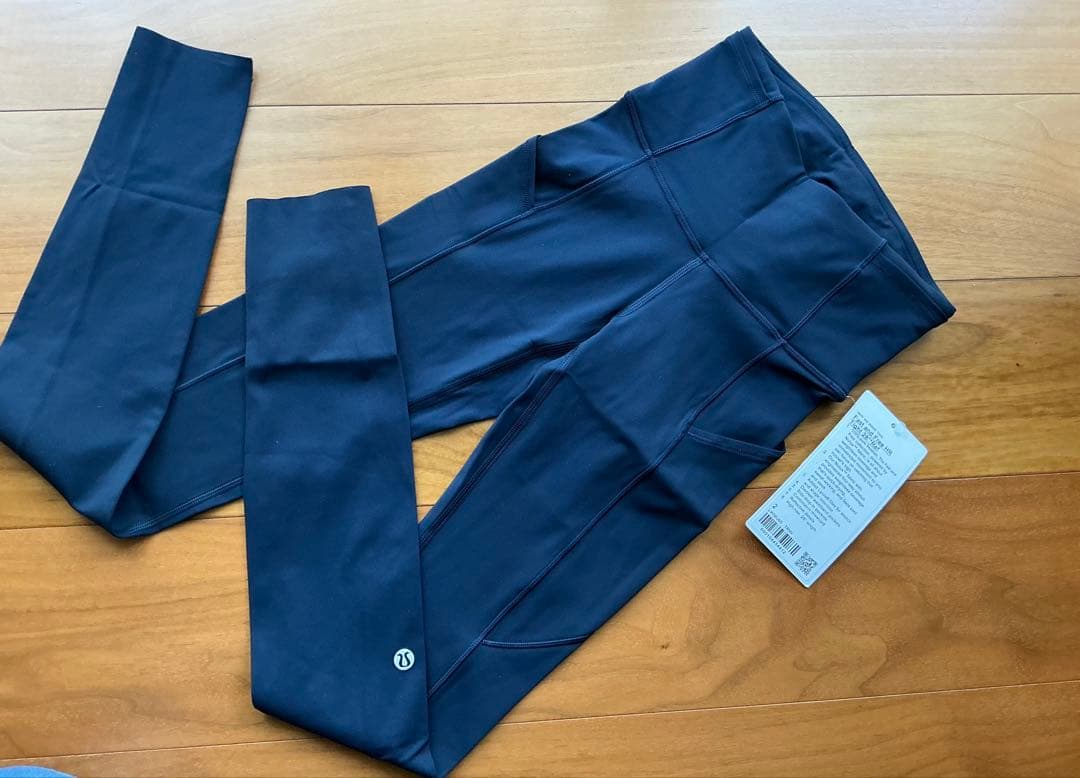 lululemon　ランニングタイツ・レギンス　TrueNavy サイズUS2