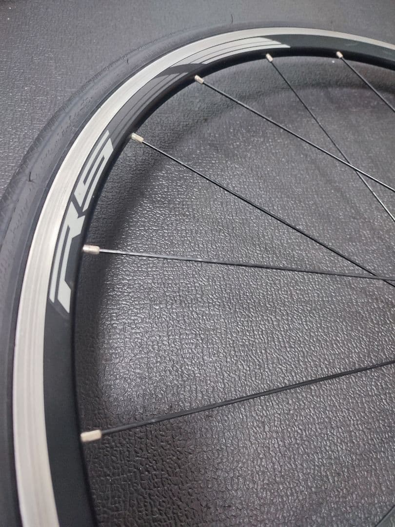 シマノ ホイール 700c WH RS 010　タイヤ付き