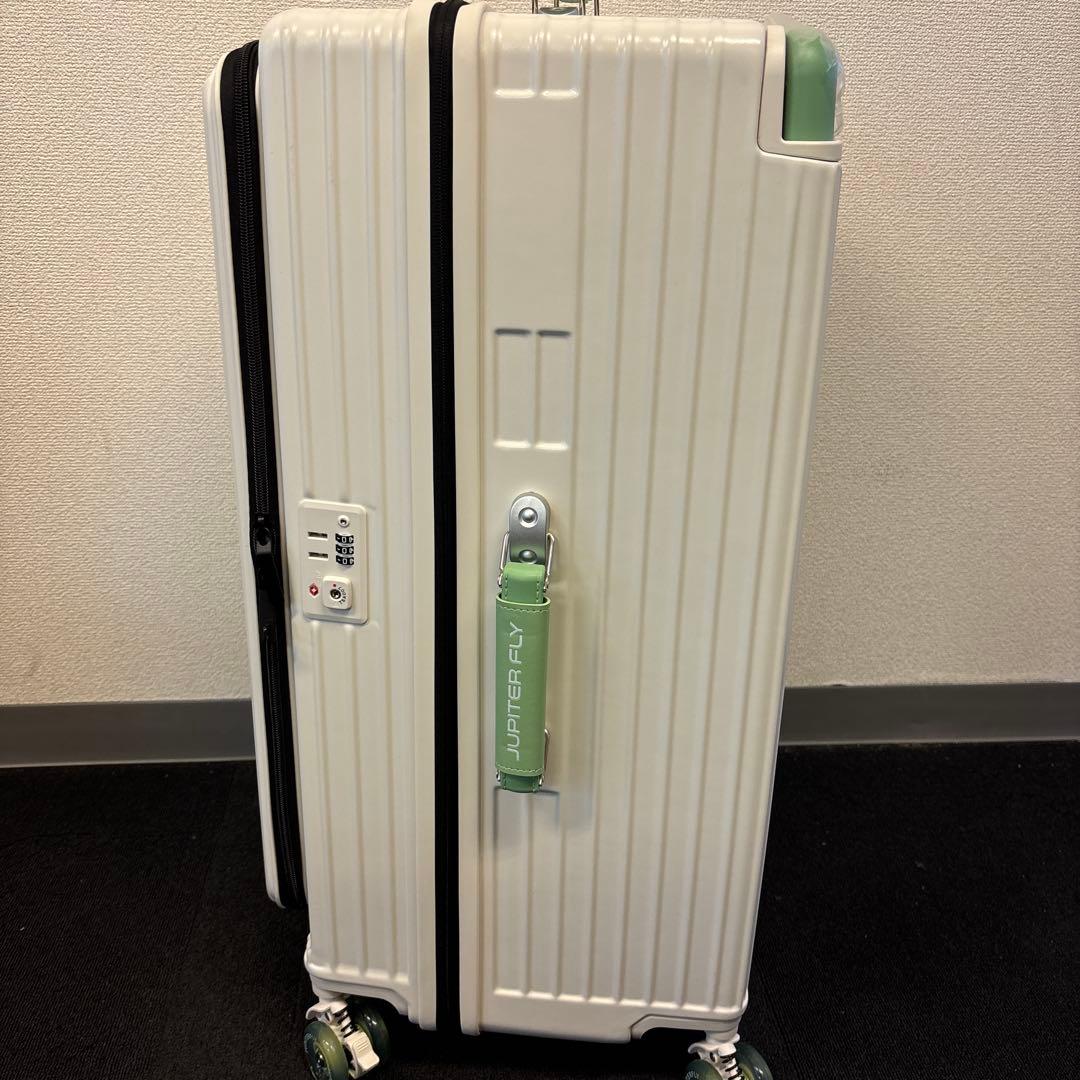 GGQAAA キャリーケース　ホワイト