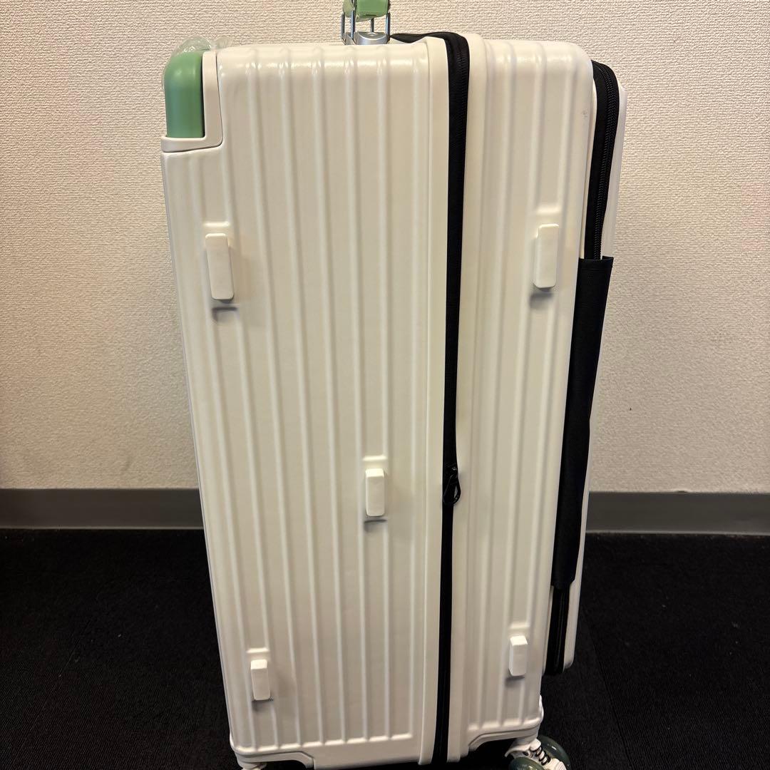 GGQAAA キャリーケース　ホワイト