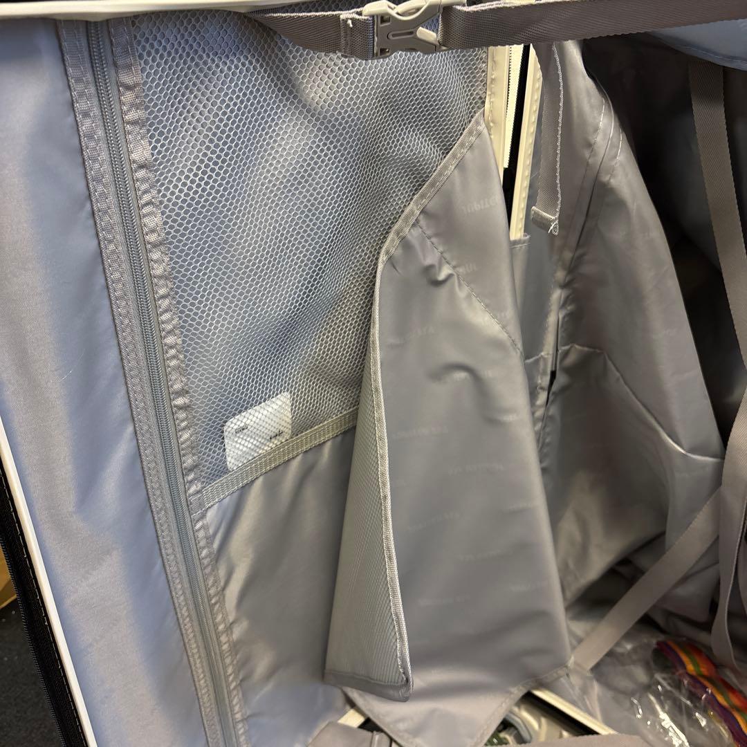 GGQAAA キャリーケース　ホワイト