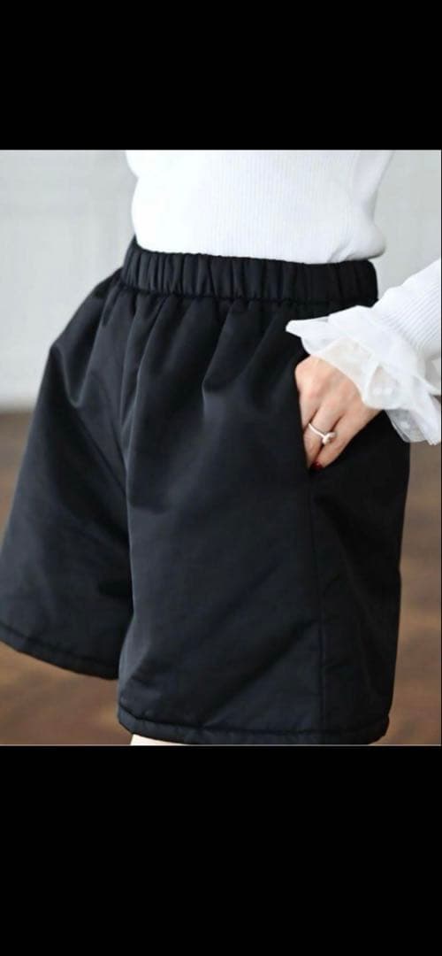 トレフルプラスワン　パデットショートパンツ ブラック 新品タグ付き