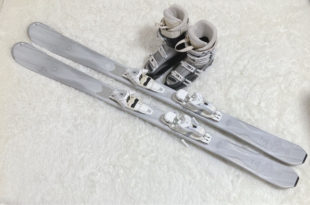 サロモン 女性用 スキー3点セット 板151 靴24.5cm