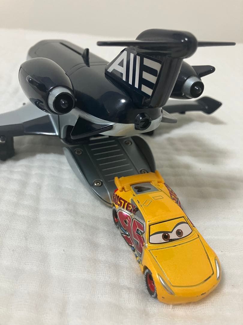 トミカ　スパイジェット　シドレー