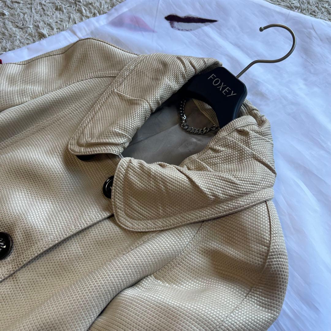 【良品】BURBERRY ダブルボタンロングコート ベージュ 襟 38 M