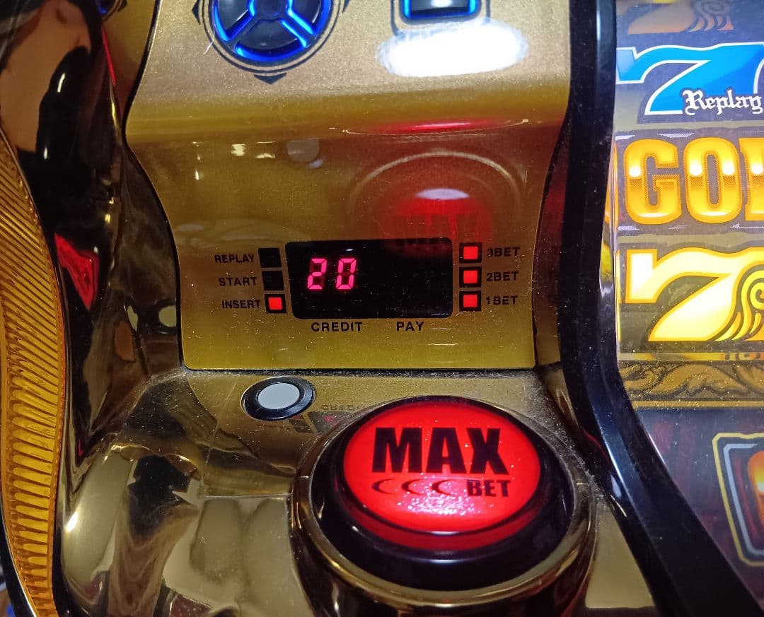 送料無料！ミリオンゴッド神々の系譜ZEUS　不要機付き