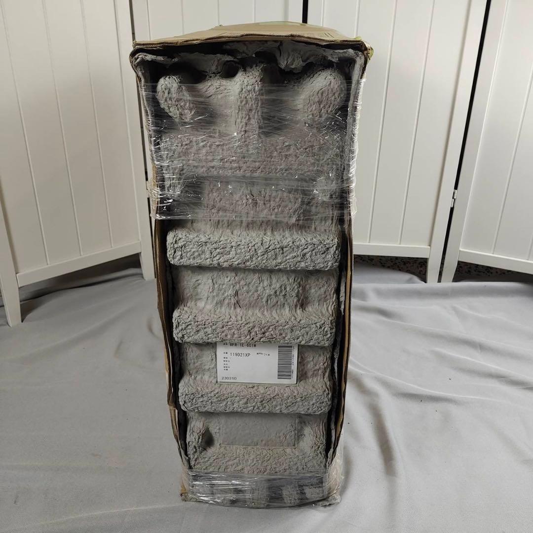 【未使用】富士工業 浅型レンジフード BFR-1E-601W ホワイト