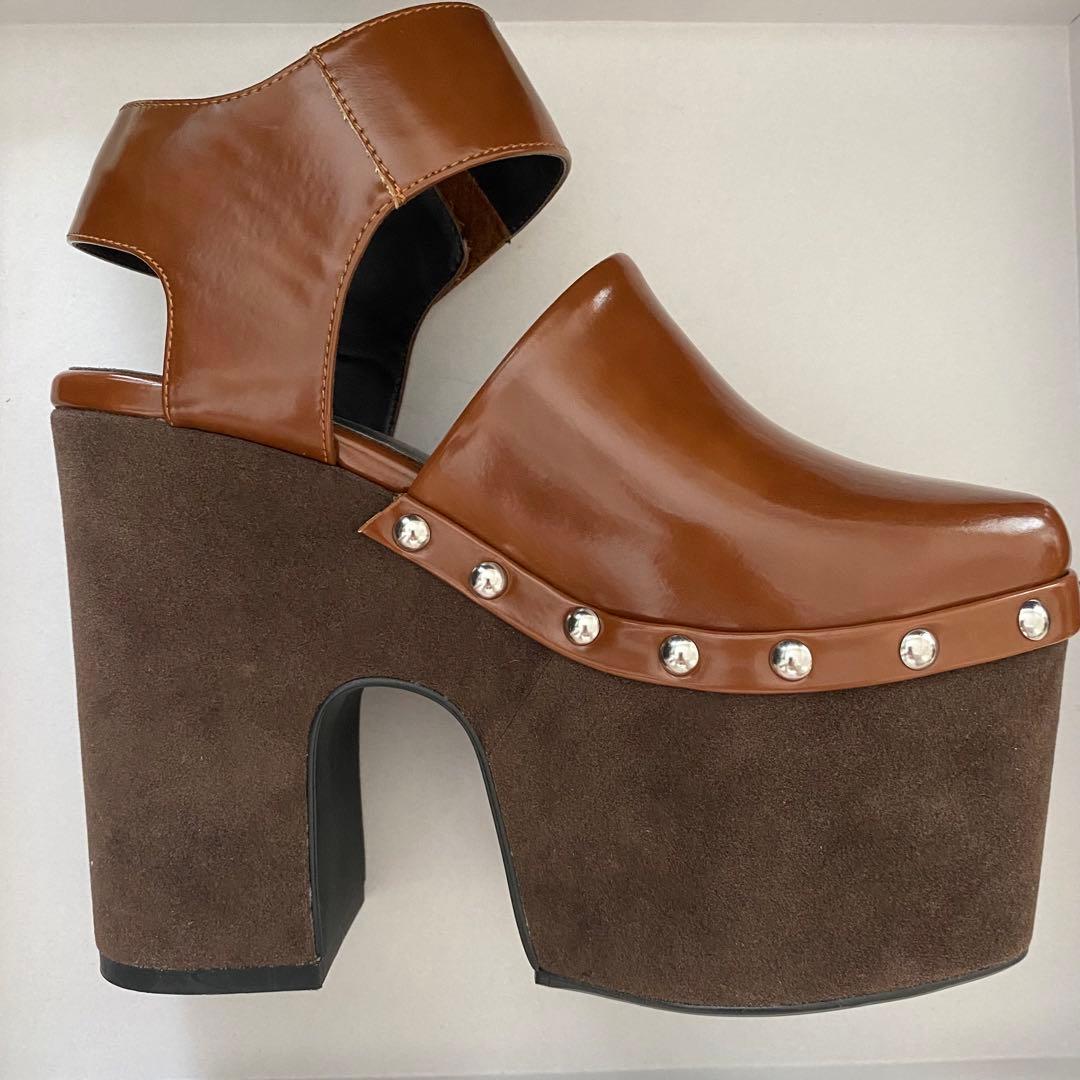 【新品】EMODA エモダ　バルキーコンビネーション サンダル　キャメル　厚底