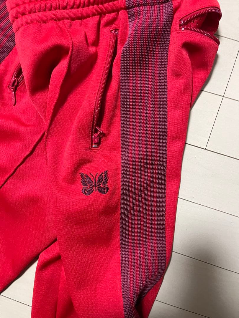 needles トラックパンツ　赤