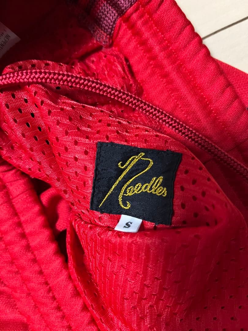 needles トラックパンツ　赤