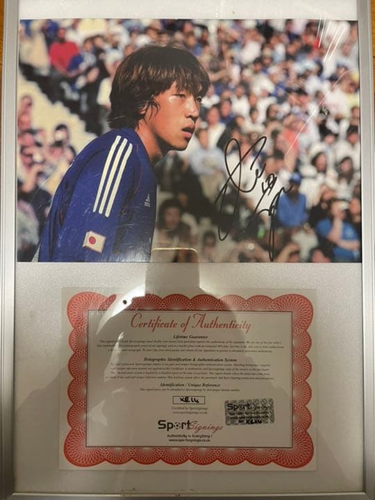 中村俊輔　直筆サイン入りフォト