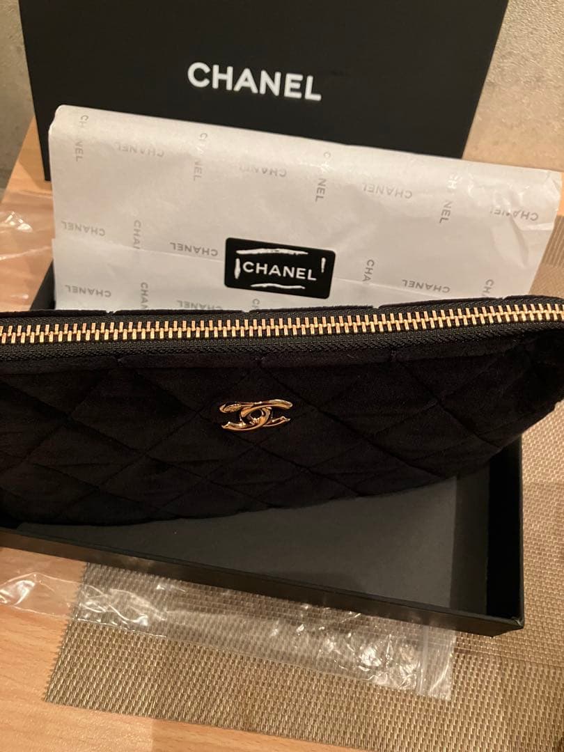 CHANEL ブラック ベルベット 財布ノベルティ