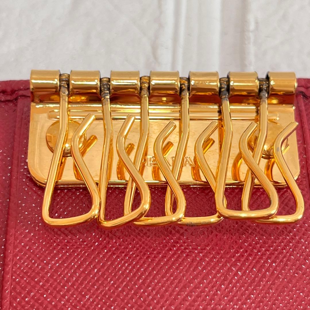 未使用級✨PRADA キーケース　マキシタイプ　ローズ　メタルロゴ　レディース