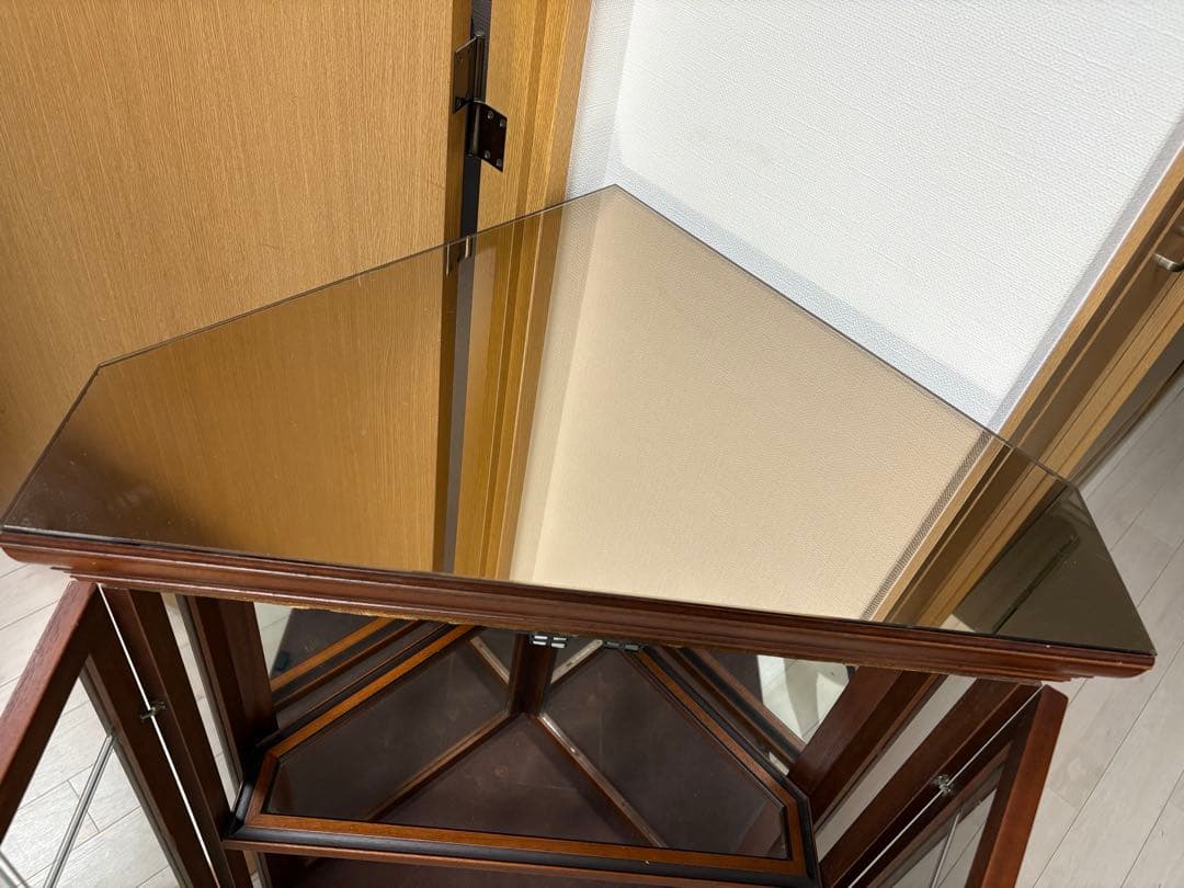 アンティーク　コーナーキャビネット　ガラス　ミラー